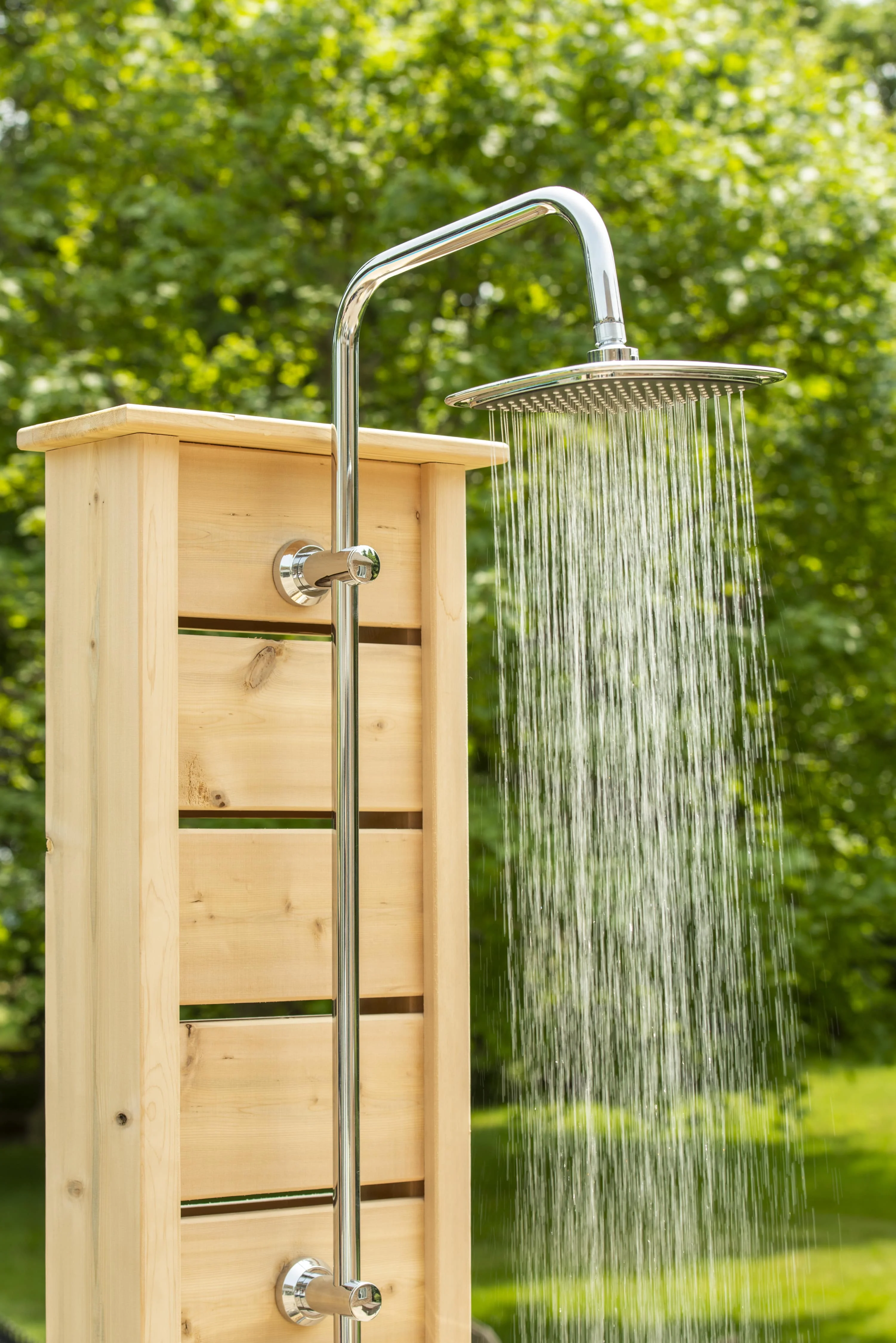 Dundalk CT Sierra Pillar Shower - White Cedar - Image 3