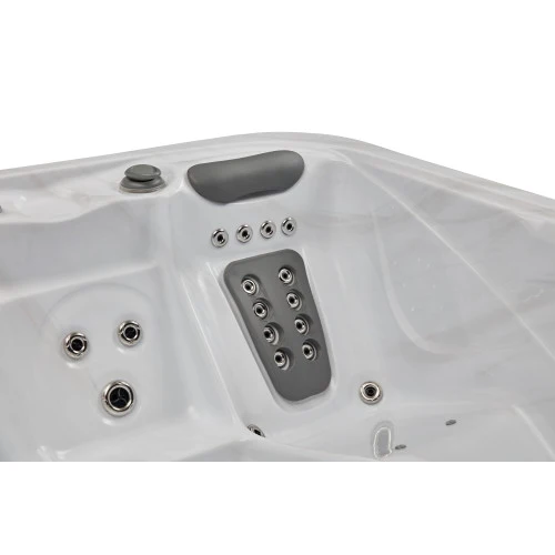 Luxury Spas Danika 5-Person Hot Tub - Image 7