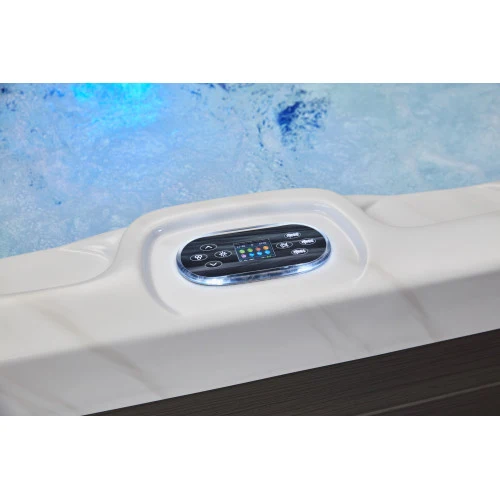 Luxury Spas Victoria 6-Person Hot Tub - Image 6
